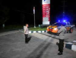Patroli Rutin Polres Loteng Cegah Aksi Kriminalitas Pada Malam Hari.