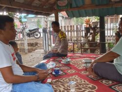 Bhabinkamtibmas Desa Lune, Polsek Pajo, Gelar Patroli Cooling System untuk Jaga Kamtibmas Jelang Pilkada Dompu 2024