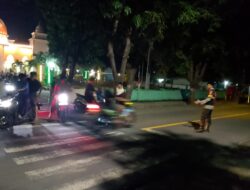 Polsek Bayan Laksanakan Pengamanan Sholat Terawih Ciptakan Kamtibmas Aman Saat ibadaIh