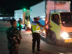 Penjagaan Ketat Mudik Lebaran di Pelabuhan Lembar