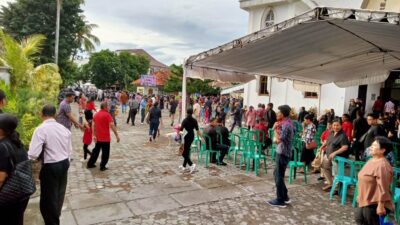 Ibadah Pra Paskah di Gereja St Antonius Berjalan Khidmat