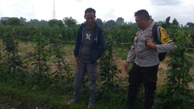 Ketahanan Pangan Dimulai dari Desa: Bhabinkamtibmas Sosialisasi Lahan Produktif di Jagaraga