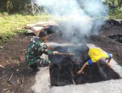 UMKM Arang Kayu, Babinsa Dorong Ekonomi Desa