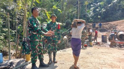 Dandim Mataram/Dansatgas Cek Hasil Pembangunan TMMD ke-126 Kodim 1606 Mataram, Warga Sambut Antusias